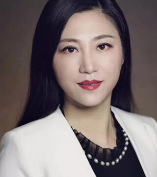 Ms Grace Yu 于丹女士 加聯國際教育 總裁